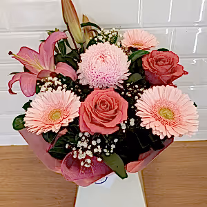Pink and white seasonal box arrangement - Gold Coast City Florist