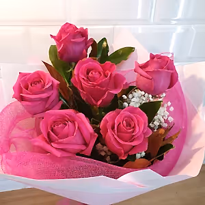 6 rose bouquet - Gold Coast City Florist