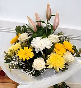Yellow and White Seasonal Bouquet