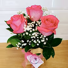 Load image into Gallery viewer, Colombian Rose Bag - Gold Coast City Florist
